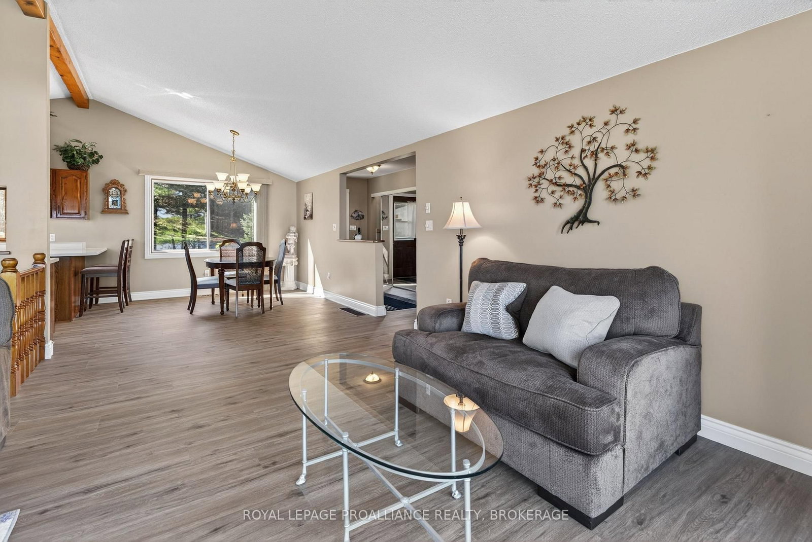 3037 Hilltop Lane • Perth Road, ON photo 22