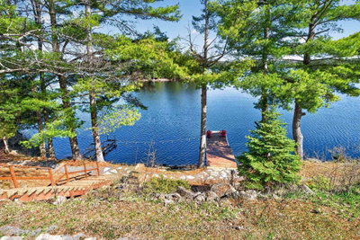 3037 Hilltop Lane • Perth Road, ON photo 8