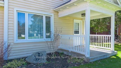335 Ross Street • Huron-Kinloss, ON photo 2