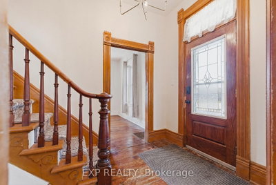 17 Allan Street W • Minto, ON photo 3