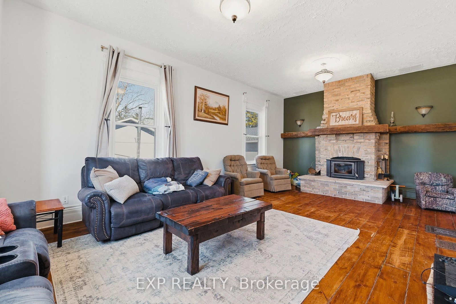 17 Allan Street W • Minto, ON photo 5