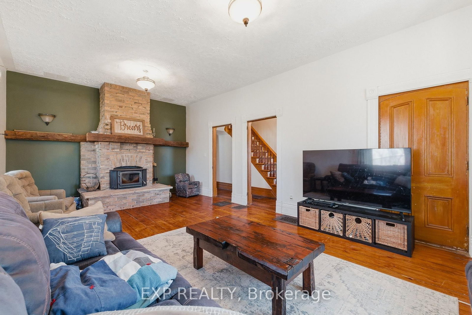 17 Allan Street W • Minto, ON photo 6
