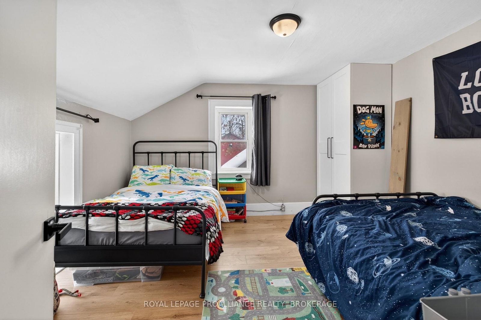 118 East Street E - Photo 32