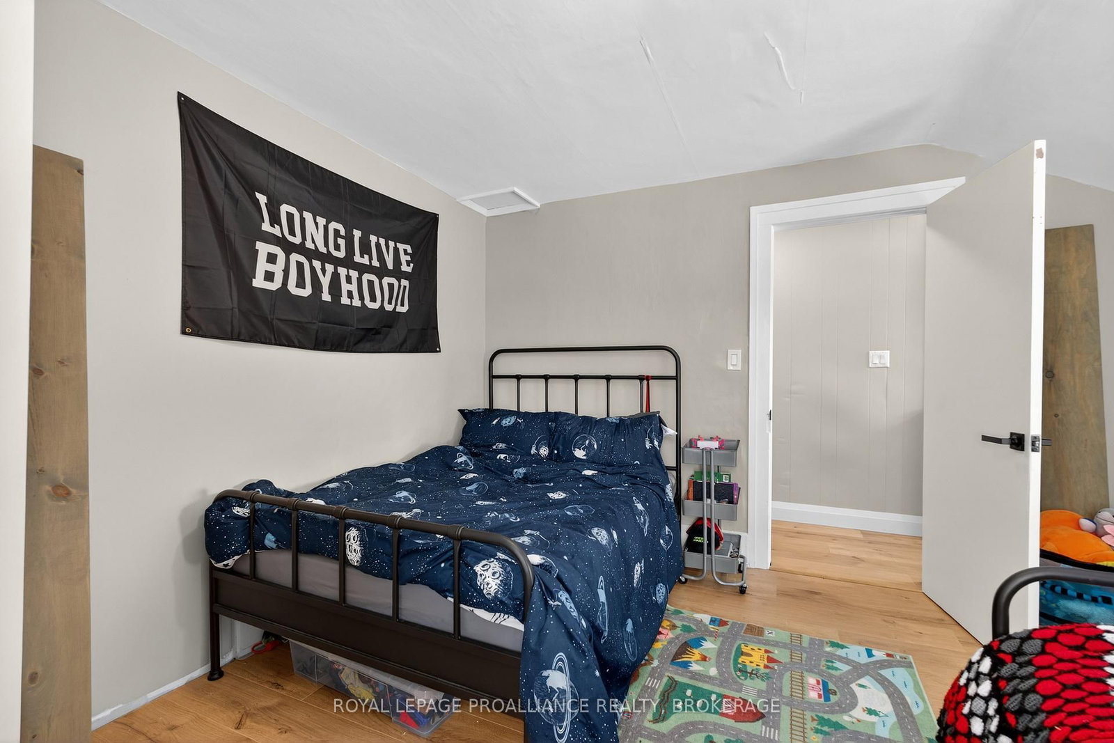 118 East Street E - Photo 33