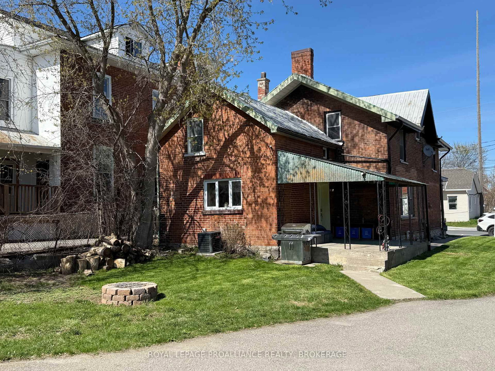 118 East Street E - Photo 36