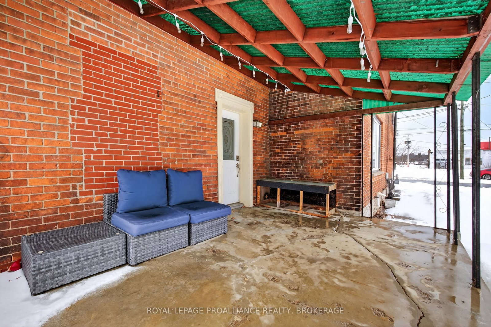 118 East Street E - Photo 40
