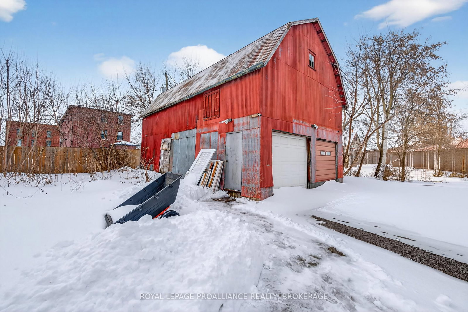 118 East Street E - Photo 43
