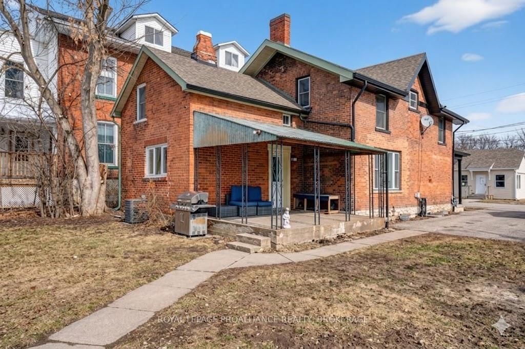 118 East Street E - Photo 45