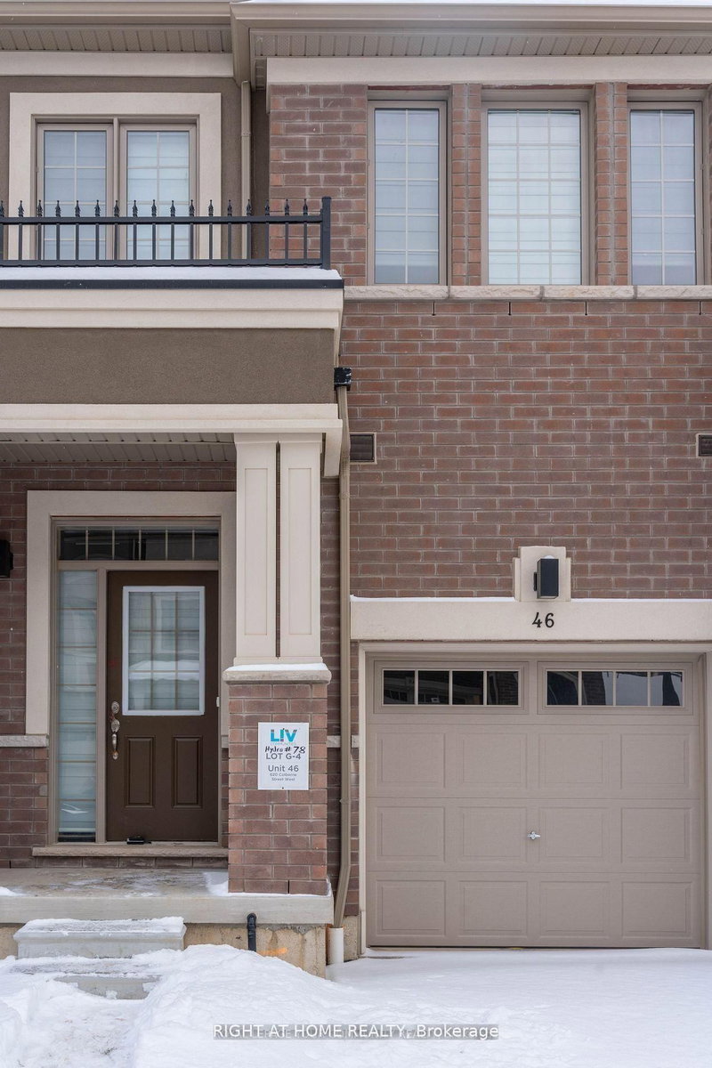 home for lease on 46-620 Colborne St. null W