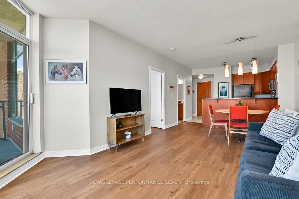 570 Laurier Avenue W, Unit 704 - Photo 22