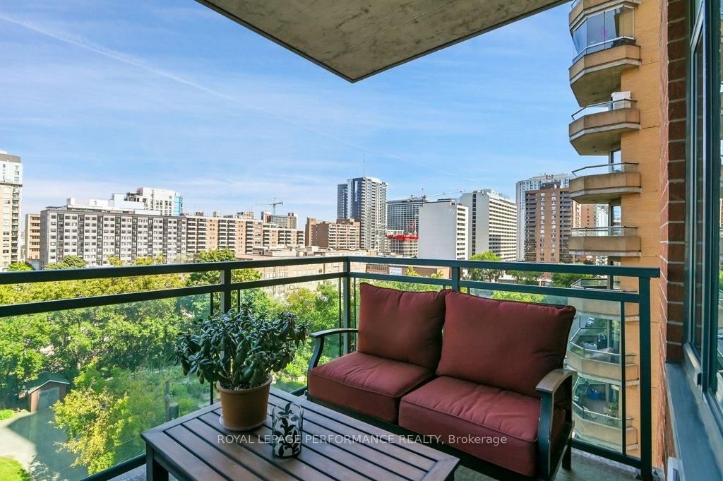 570 Laurier Avenue W, Unit 704 - Photo 27