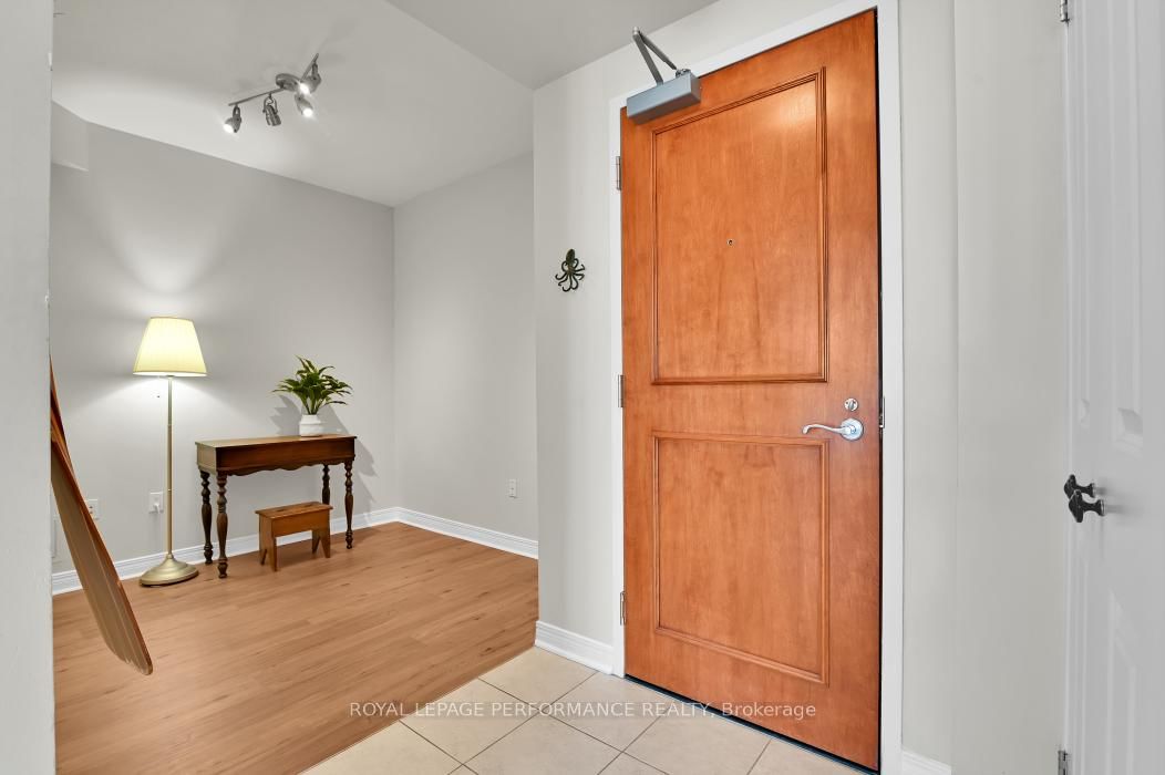 570 Laurier Avenue W, Unit 704 - Photo 5