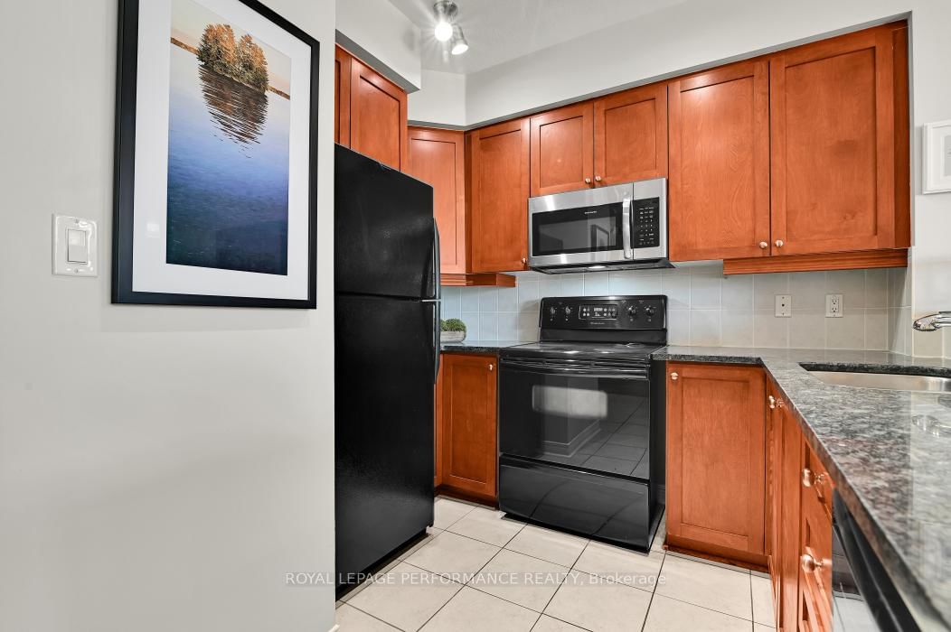 570 Laurier Avenue W, Unit 704 - Photo 9
