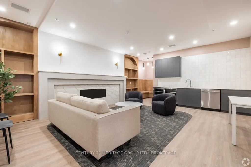 223 Princess Street, Unit 802 - Photo 5