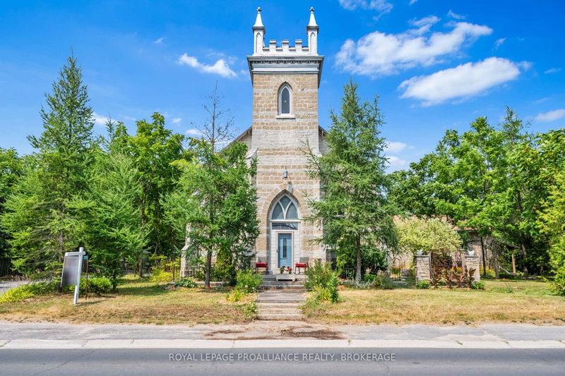 home for sale on 3958 Harrowsmith Road