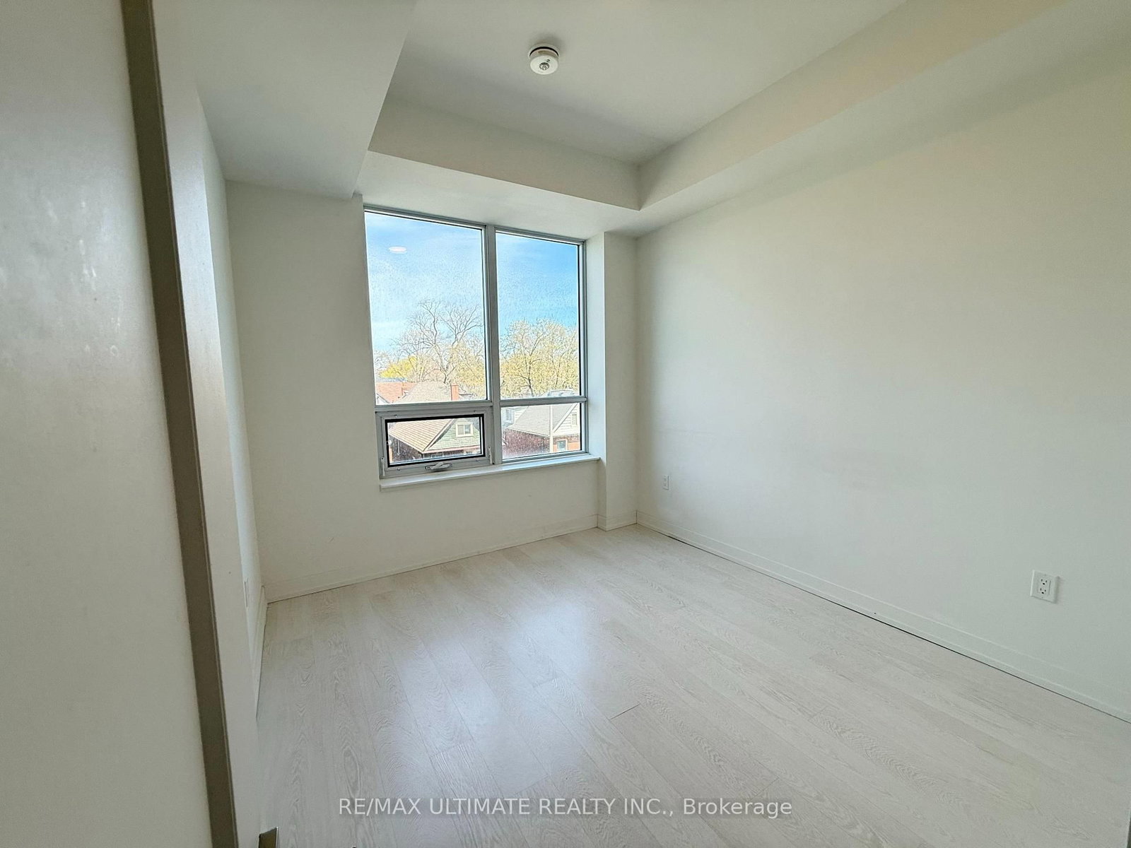415 Main Street, Unit 414 - Photo 6
