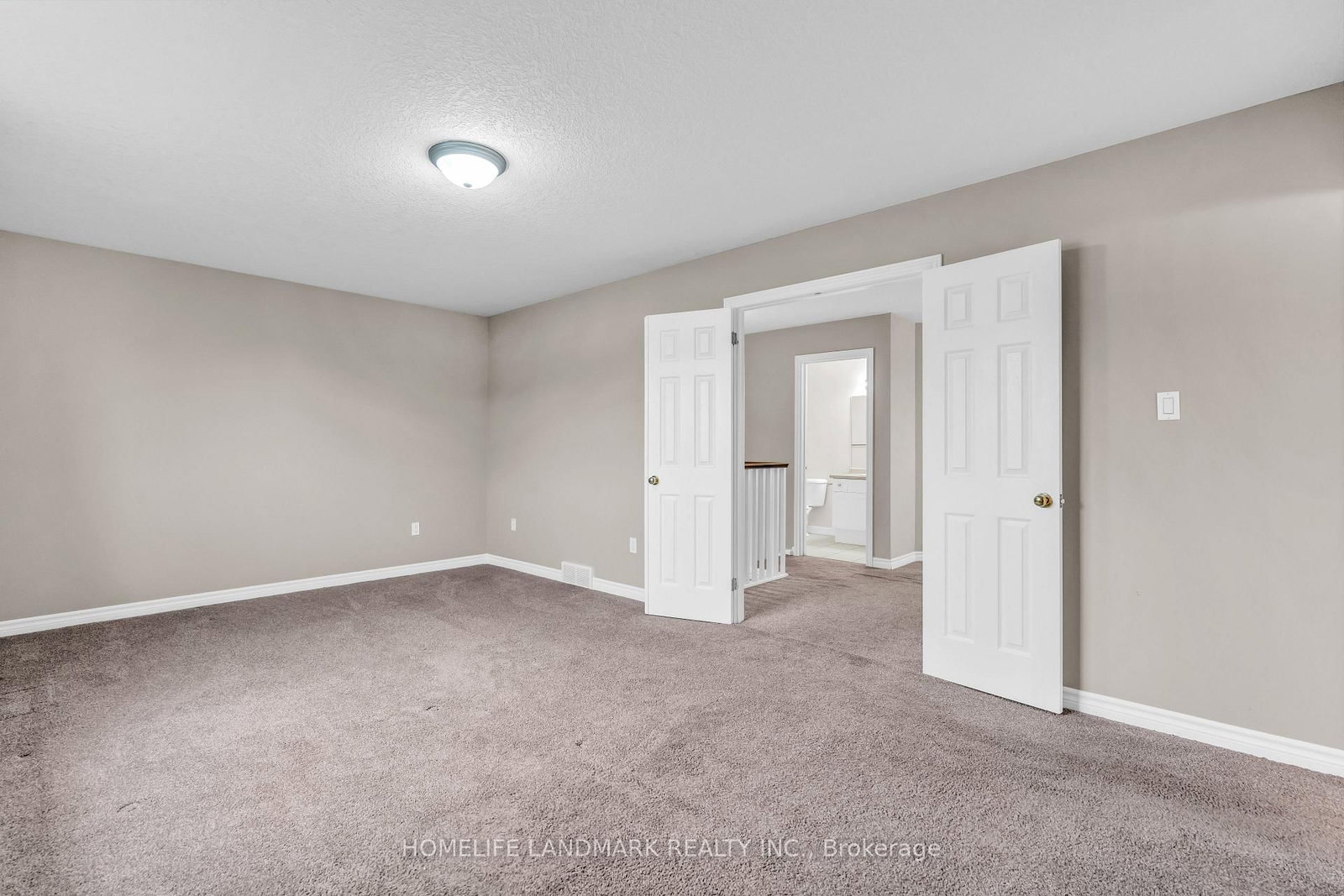1538 Coronation Drive - Photo 24
