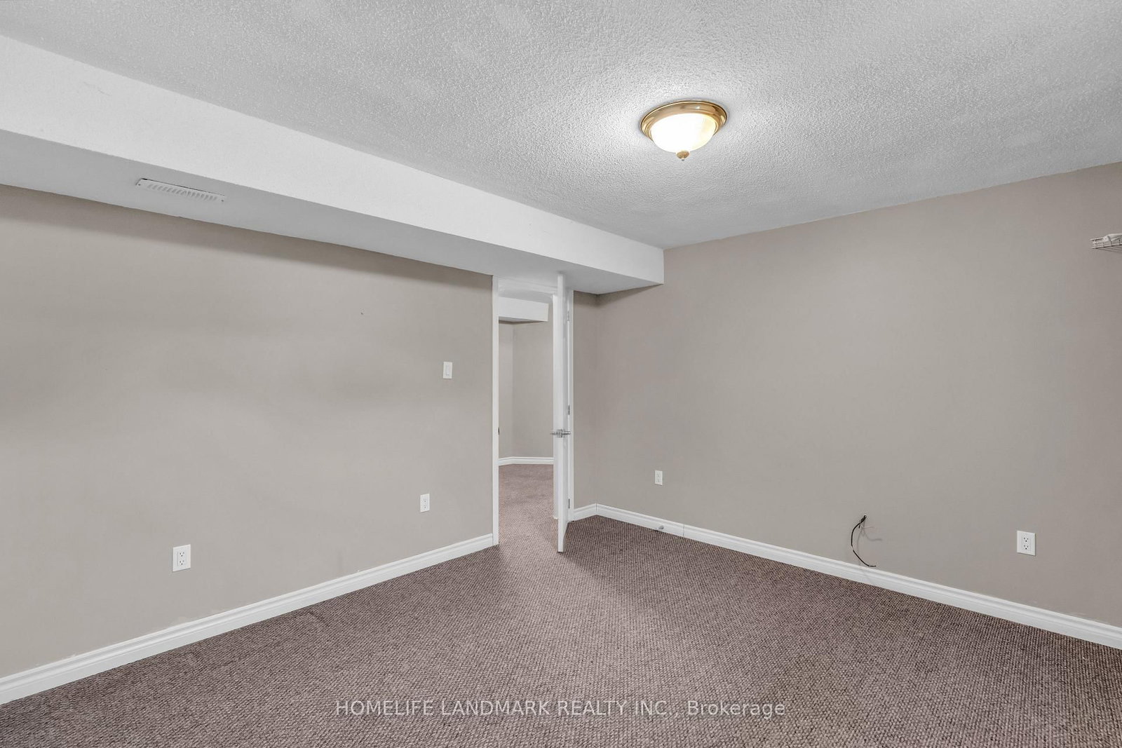 1538 Coronation Drive - Photo 40