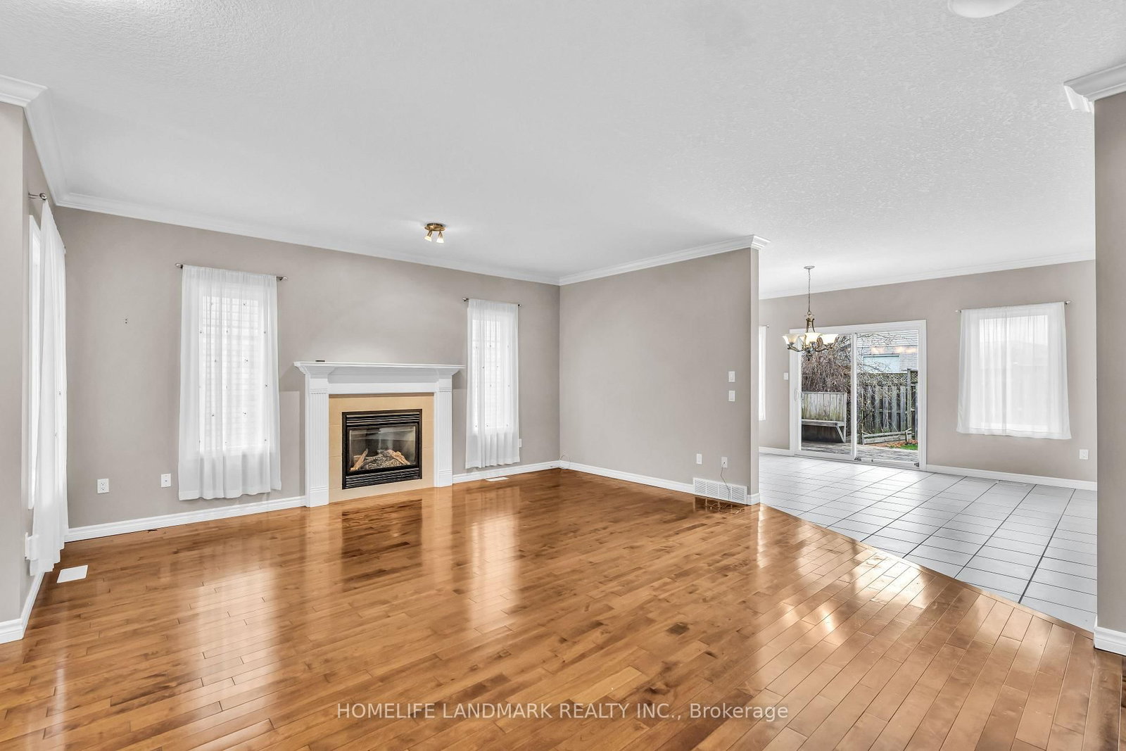 1538 Coronation Drive - Photo 6