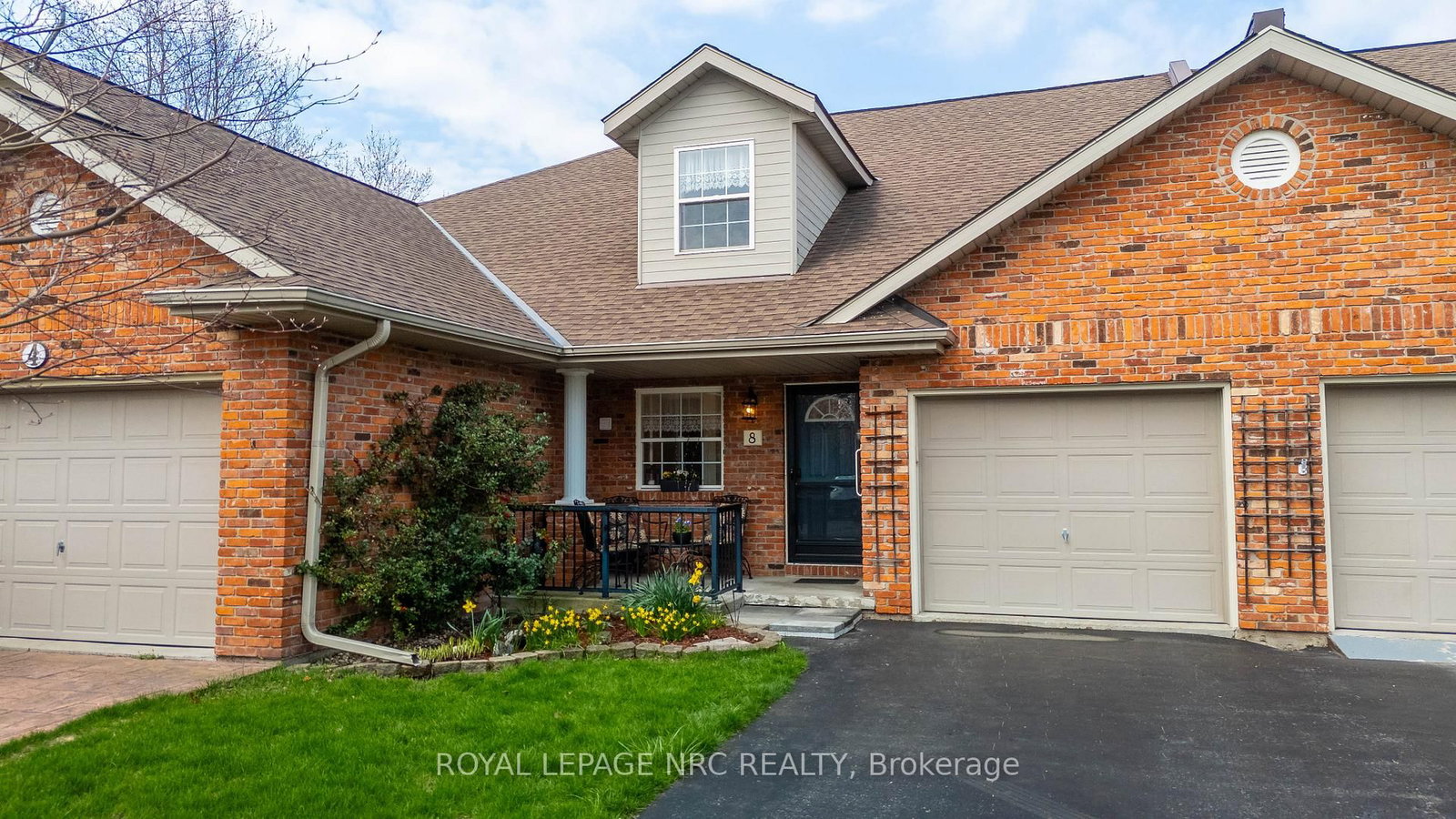 Townhouse for sale at 8 Portal Drive, Port Colborne, Ontario, L3K 5K3 - Sugarloaf - MLS: X13050700