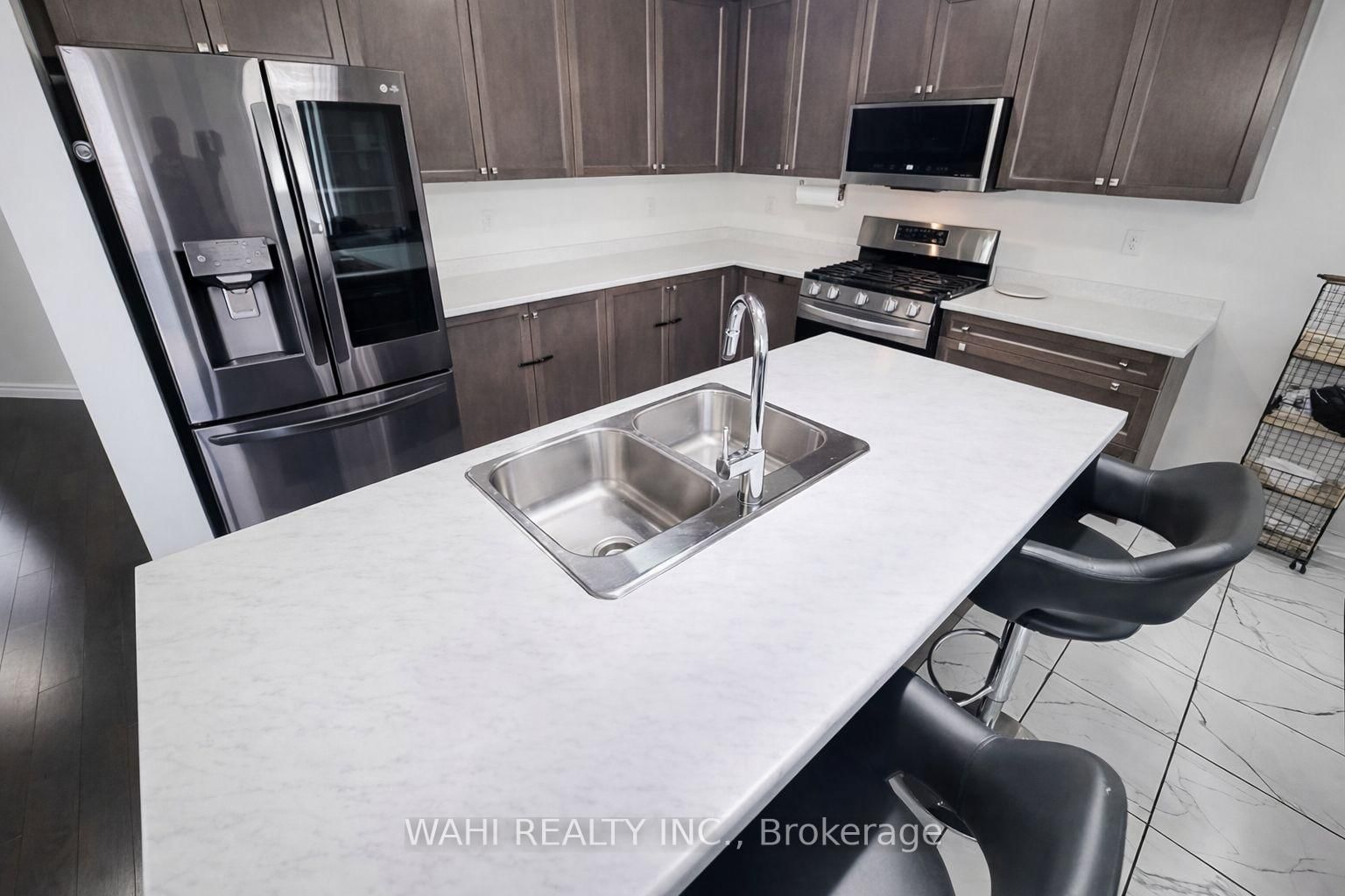 73 Lillian Way - Photo 6