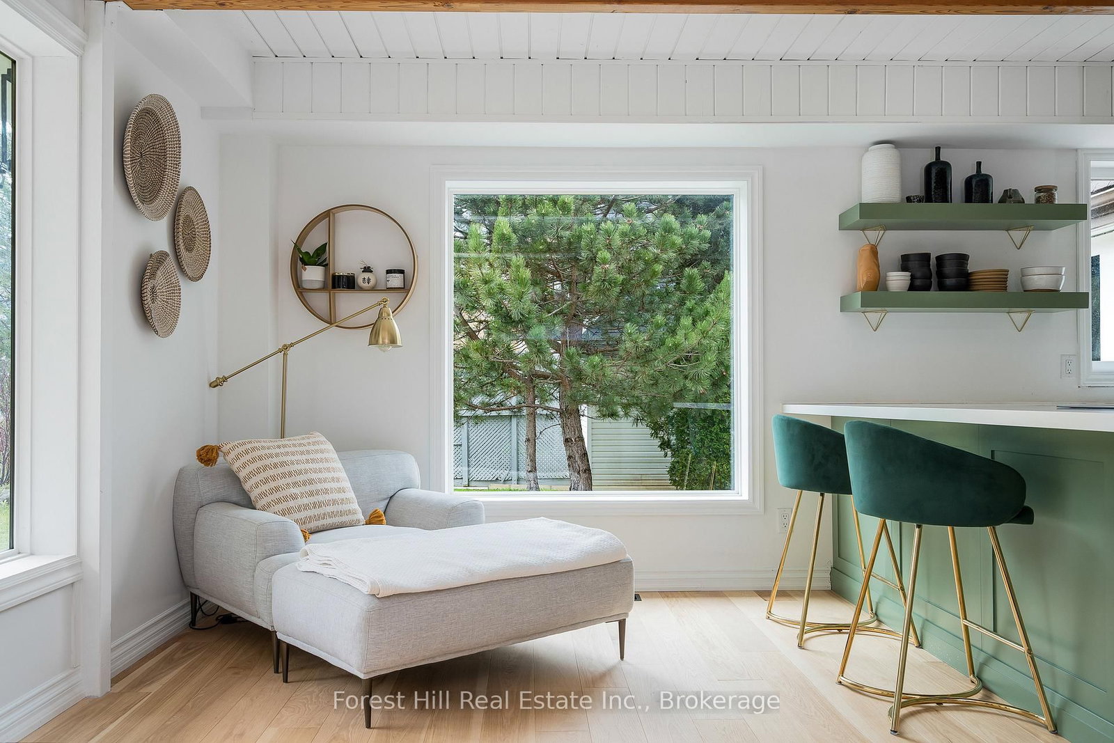 144 Brooker Boulevard - Photo 15