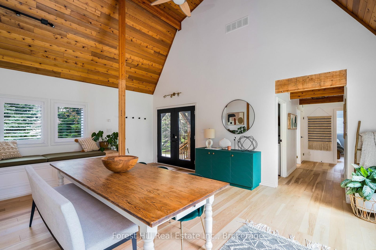 144 Brooker Boulevard - Photo 4