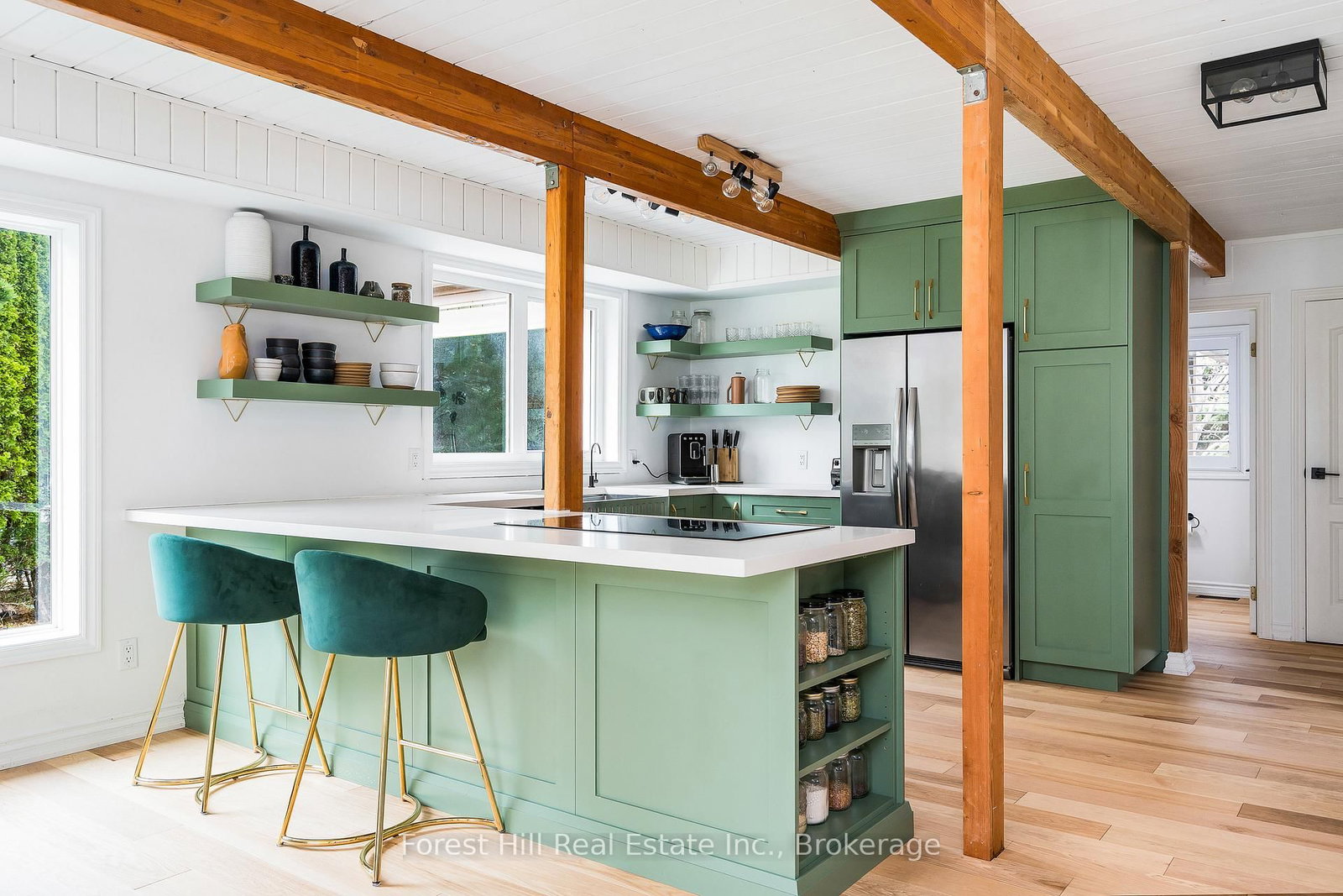 144 Brooker Boulevard - Photo 9