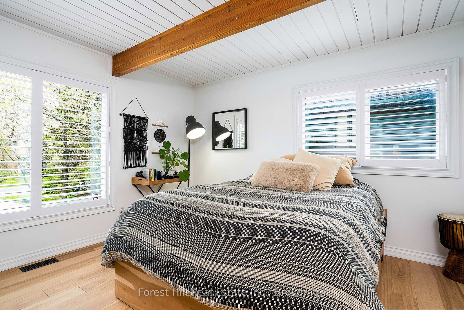 144 Brooker Boulevard - Photo 18