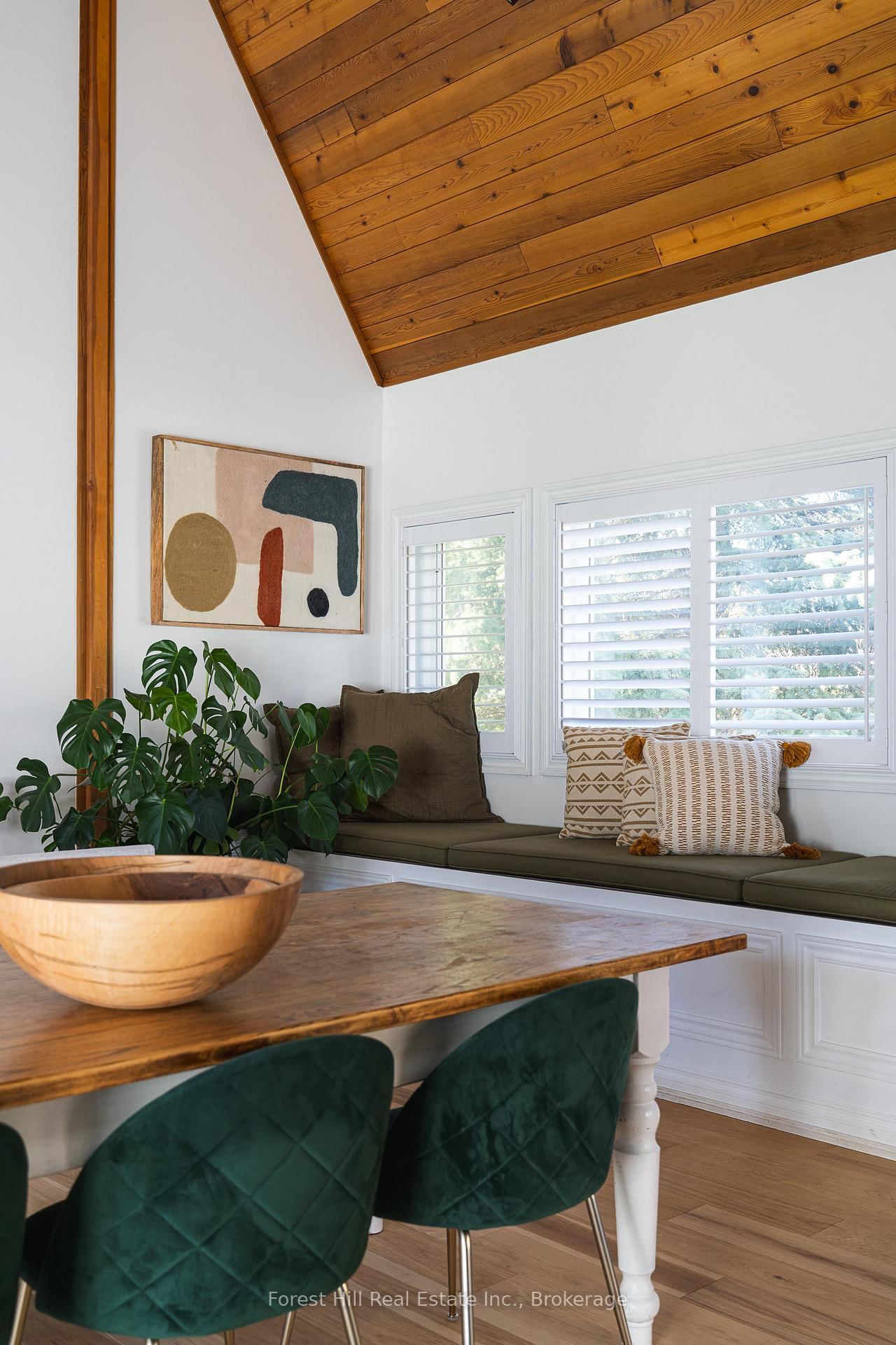 144 Brooker Boulevard - Photo 5