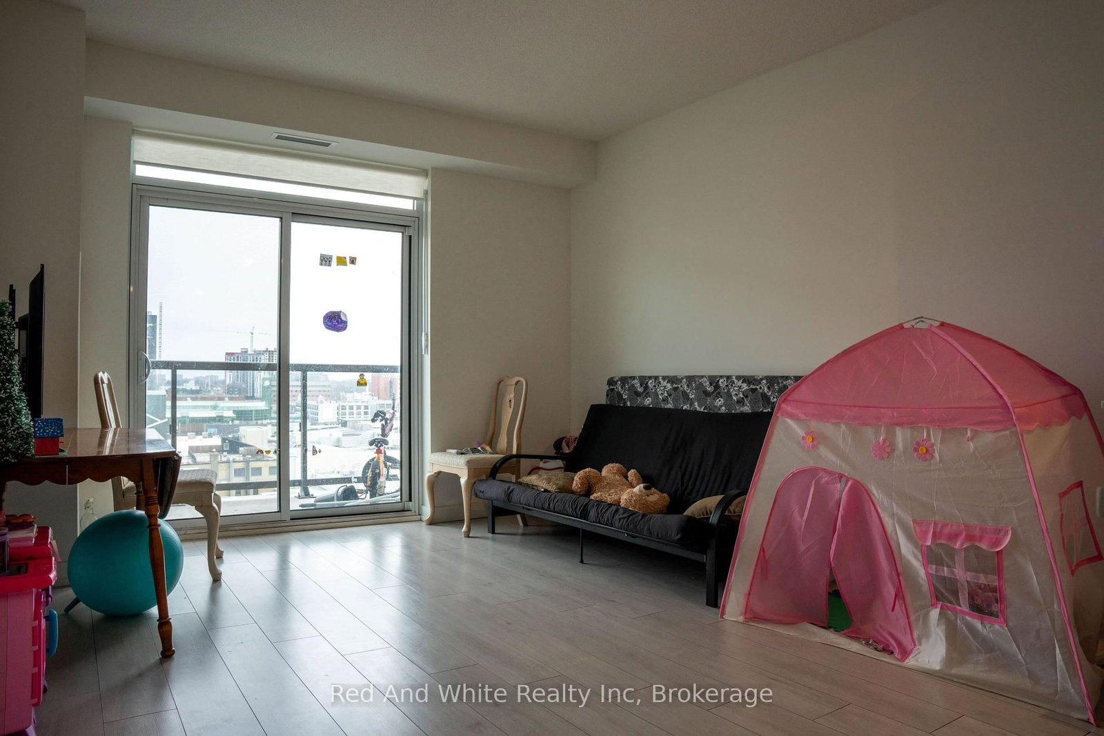 55 Duke Street W, Unit 803 - Photo 34