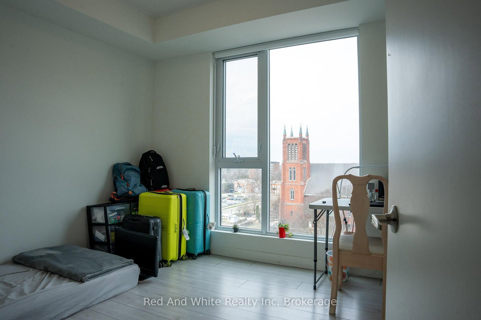 55 Duke Street W, Unit 803 - Photo 35