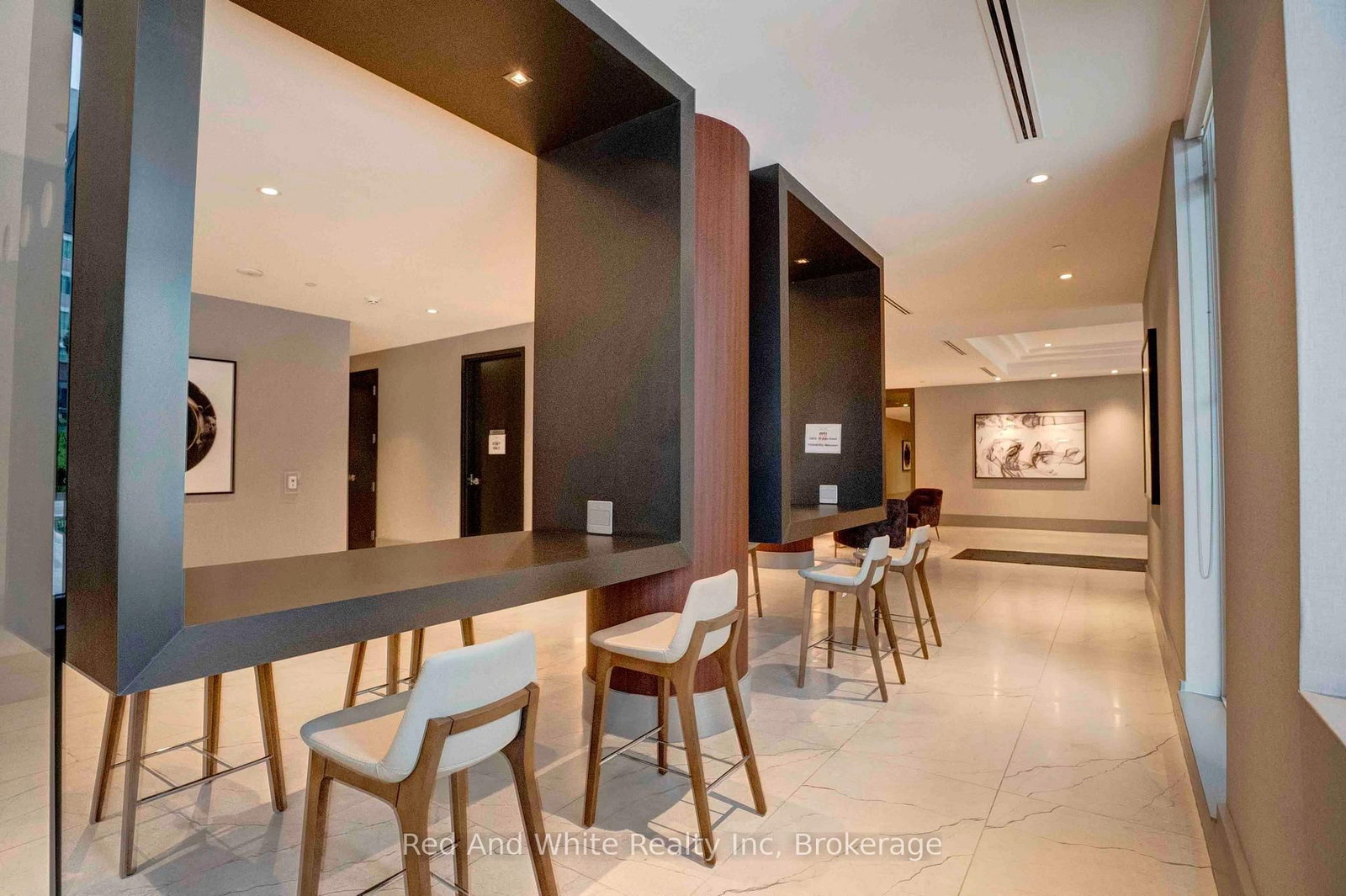 55 Duke Street W, Unit 803 - Photo 5