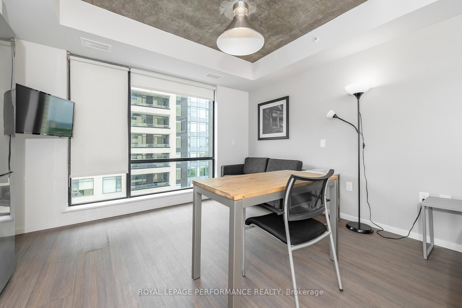 105 Champagne Avenue S, Unit 1118 - Photo 12