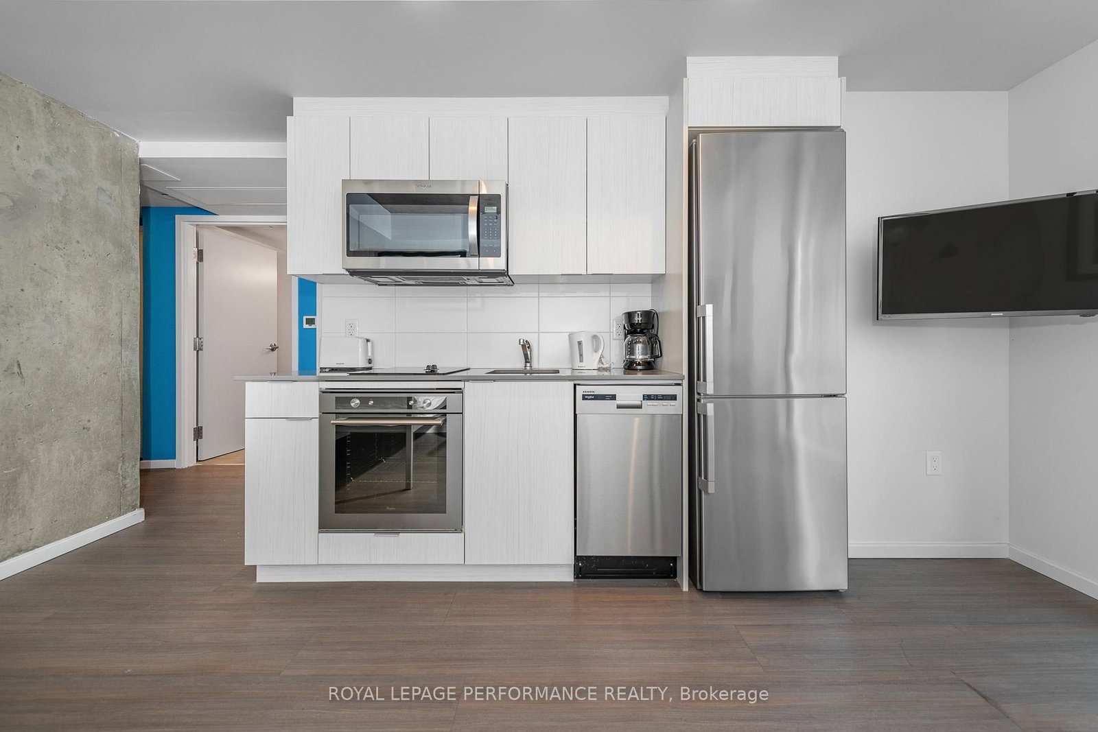 105 Champagne Avenue S, Unit 1118 - Photo 19