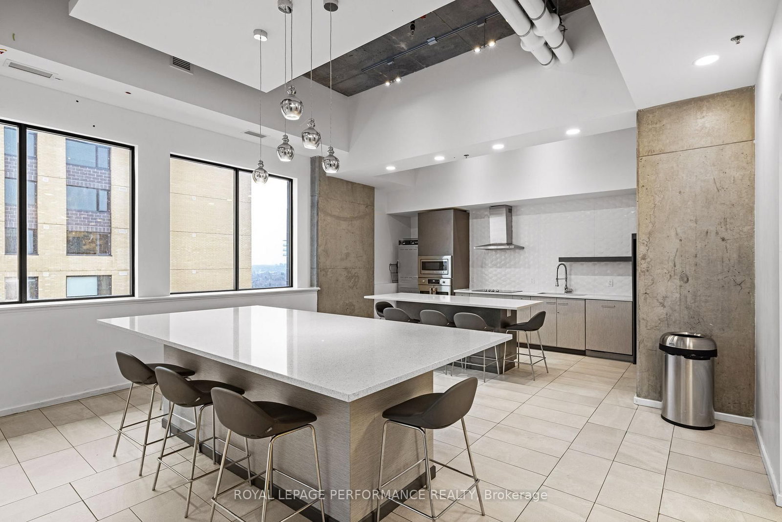 105 Champagne Avenue S, Unit 1118 - Photo 25
