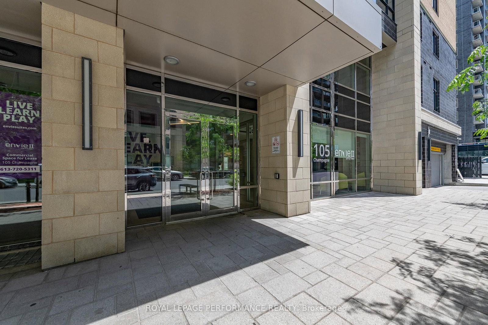 105 Champagne Avenue S, Unit 1118 - Photo 3