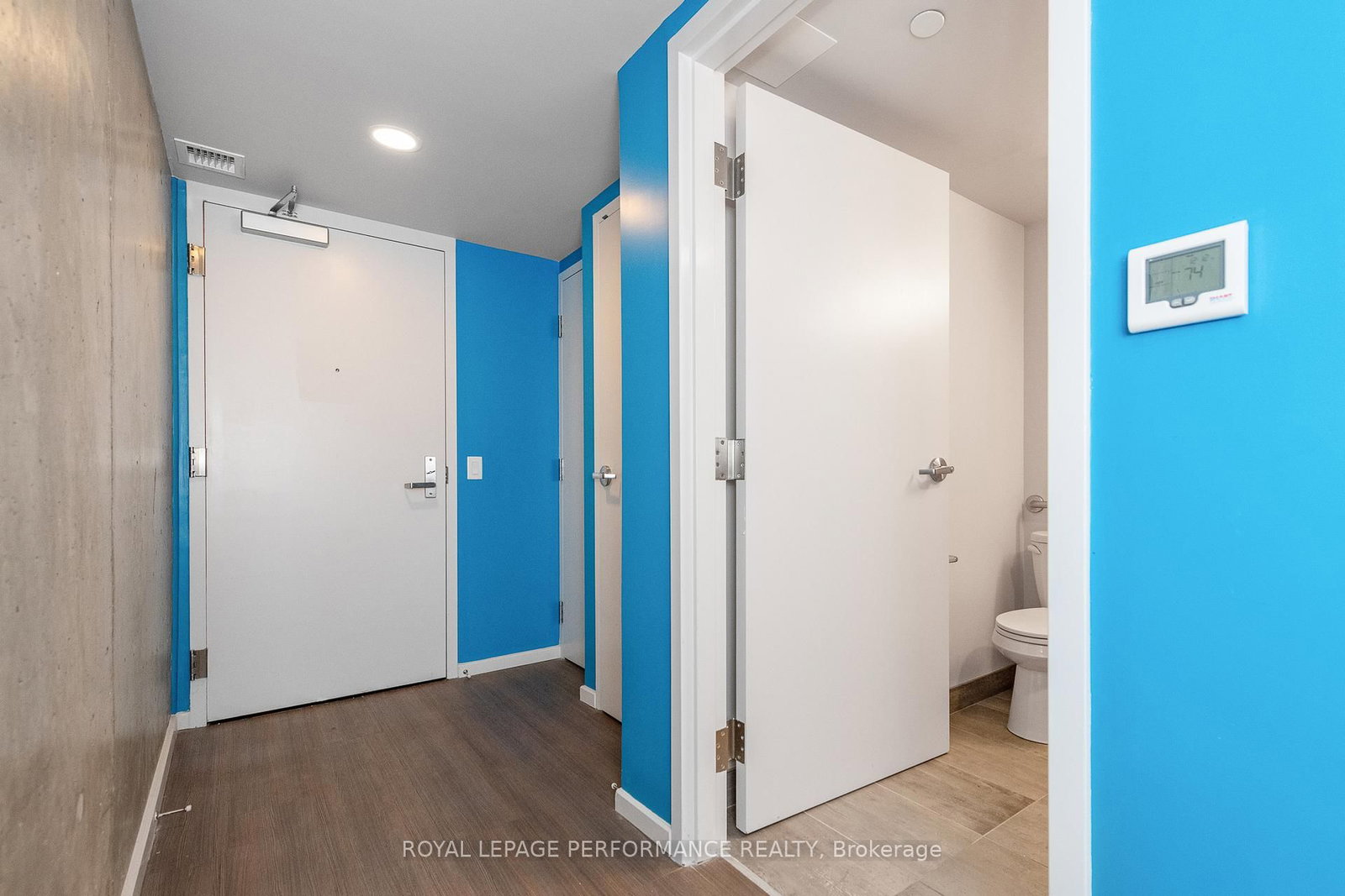 105 Champagne Avenue S, Unit 1118 - Photo 6