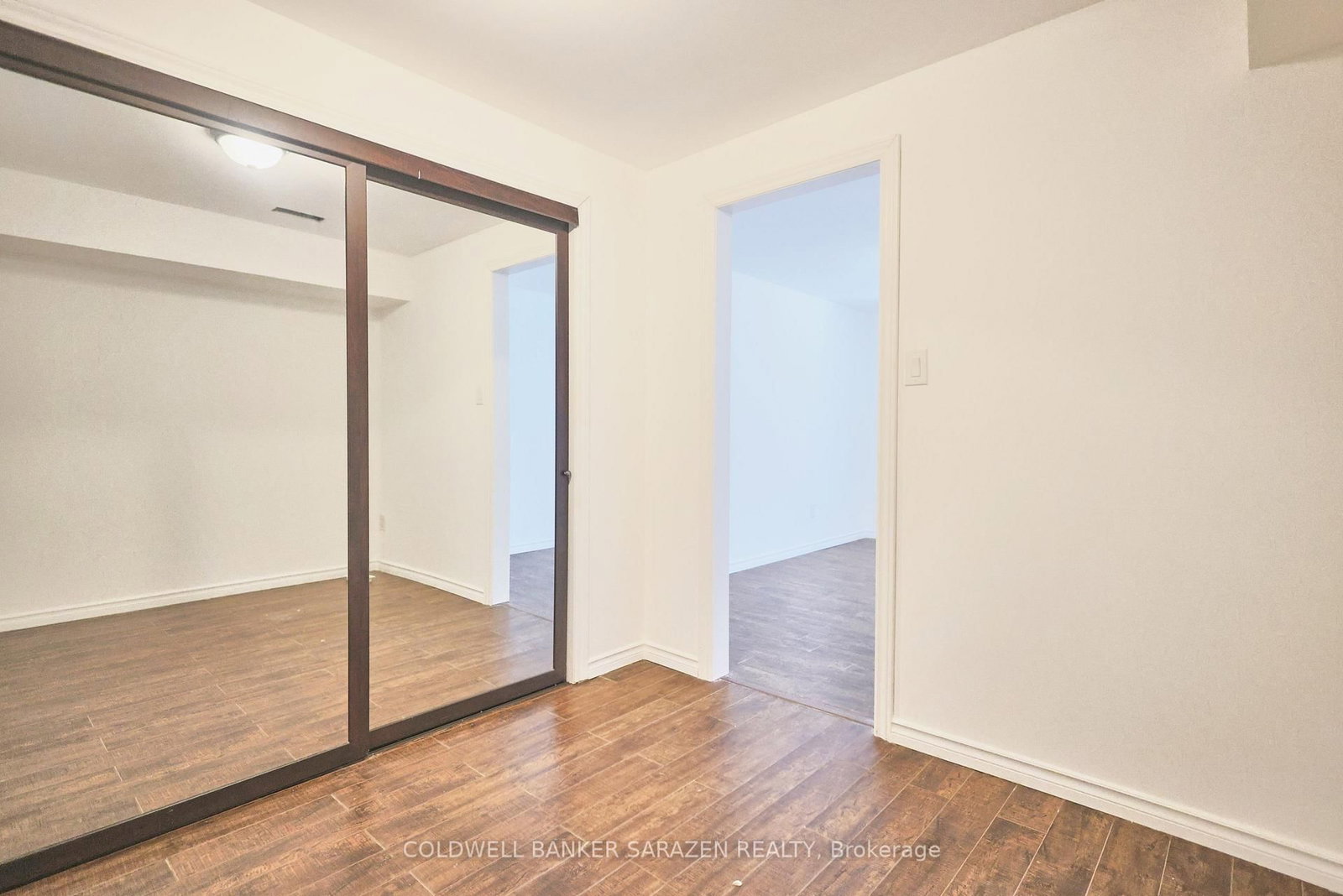 284 Harthill Way - Photo 43