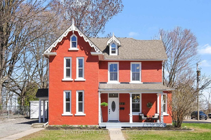 home for sale on 321 Albert Street
