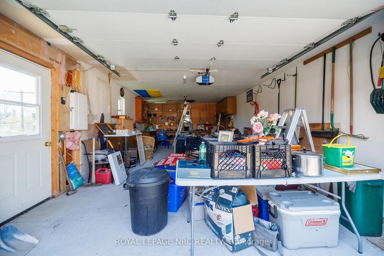 Listing Image 40