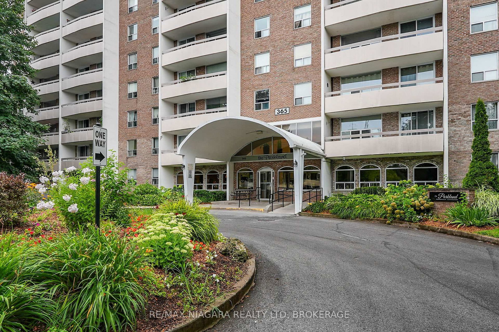 365 Geneva Street, Unit 1003 - Photo 37
