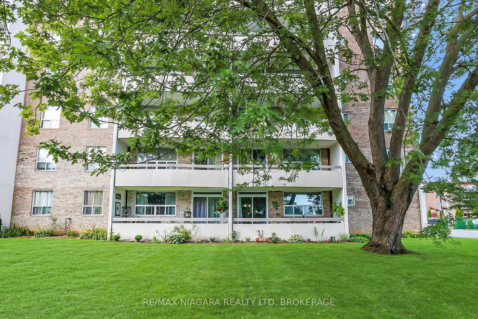 365 Geneva Street, Unit 1003 - Photo 38