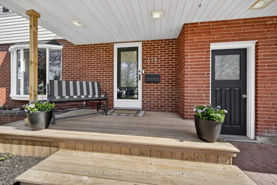 315 McAuley Road — photo 5