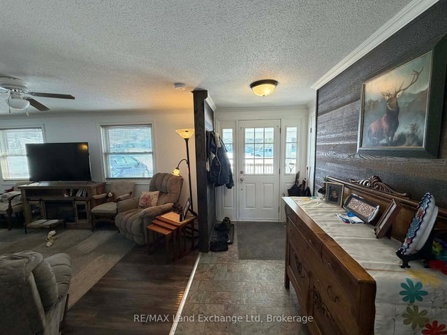 246 Diagonal Road