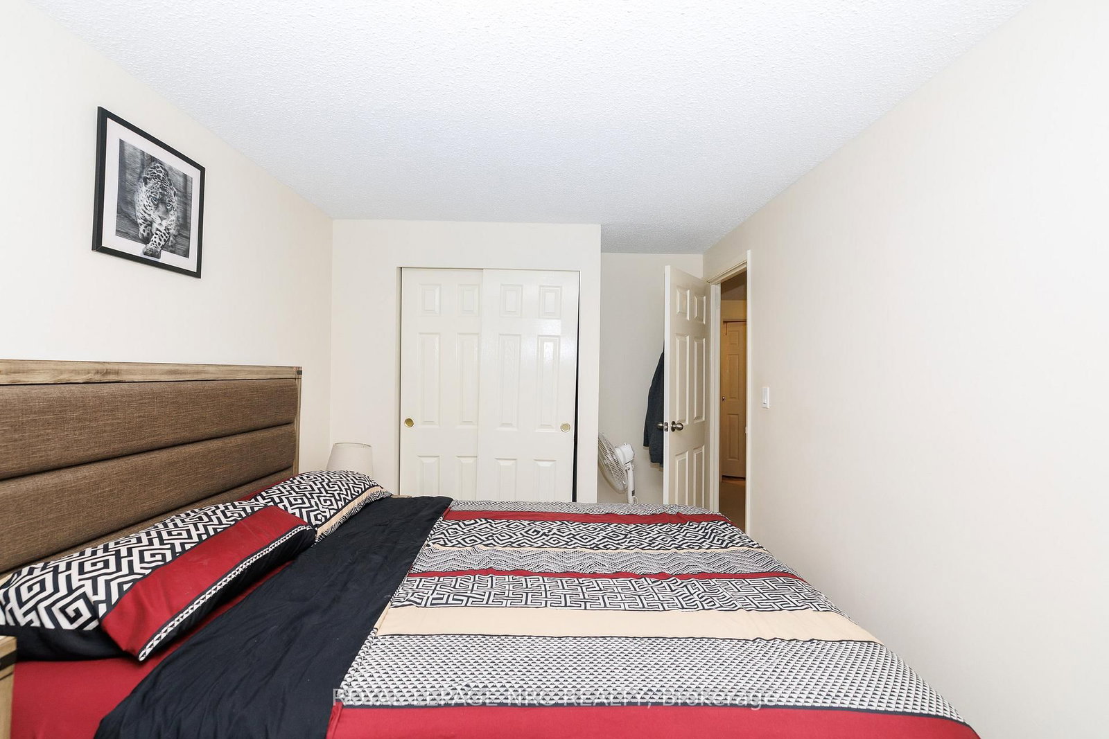 50 Lakeshore Rd unit 44 Road • St. Catharines, ON photo 16