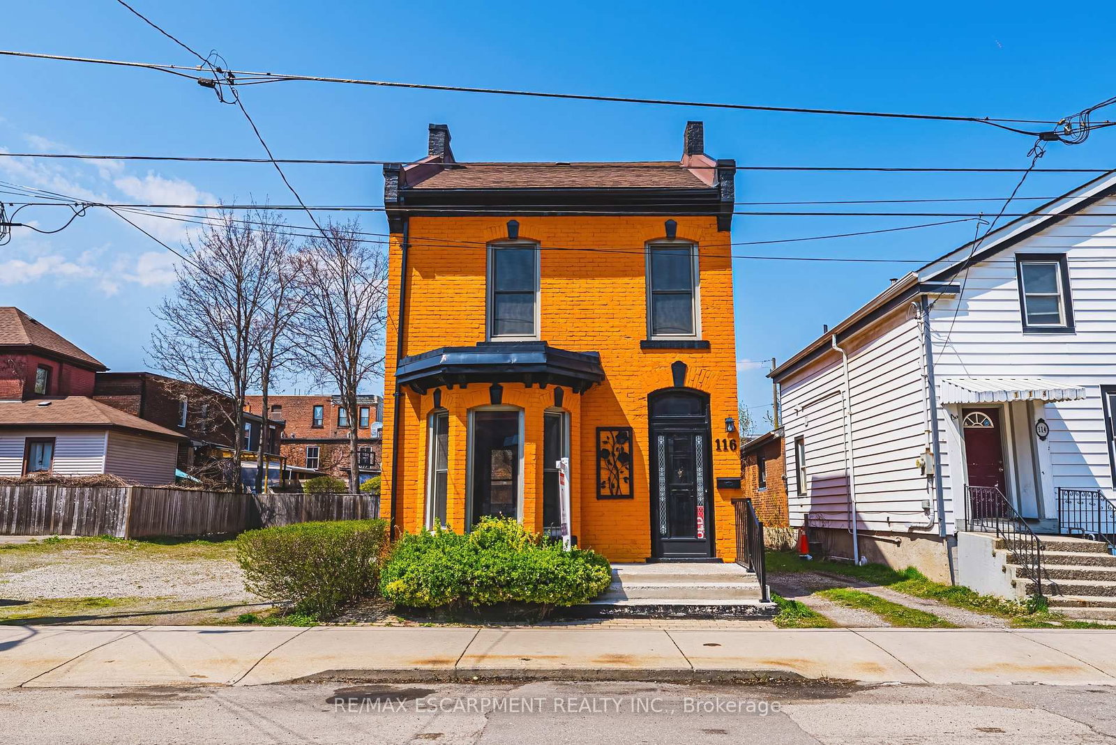 Detached House for sale at 116 Catharine Street, Hamilton, Ontario, L8N 2J4 - Corktown - MLS: X13052534