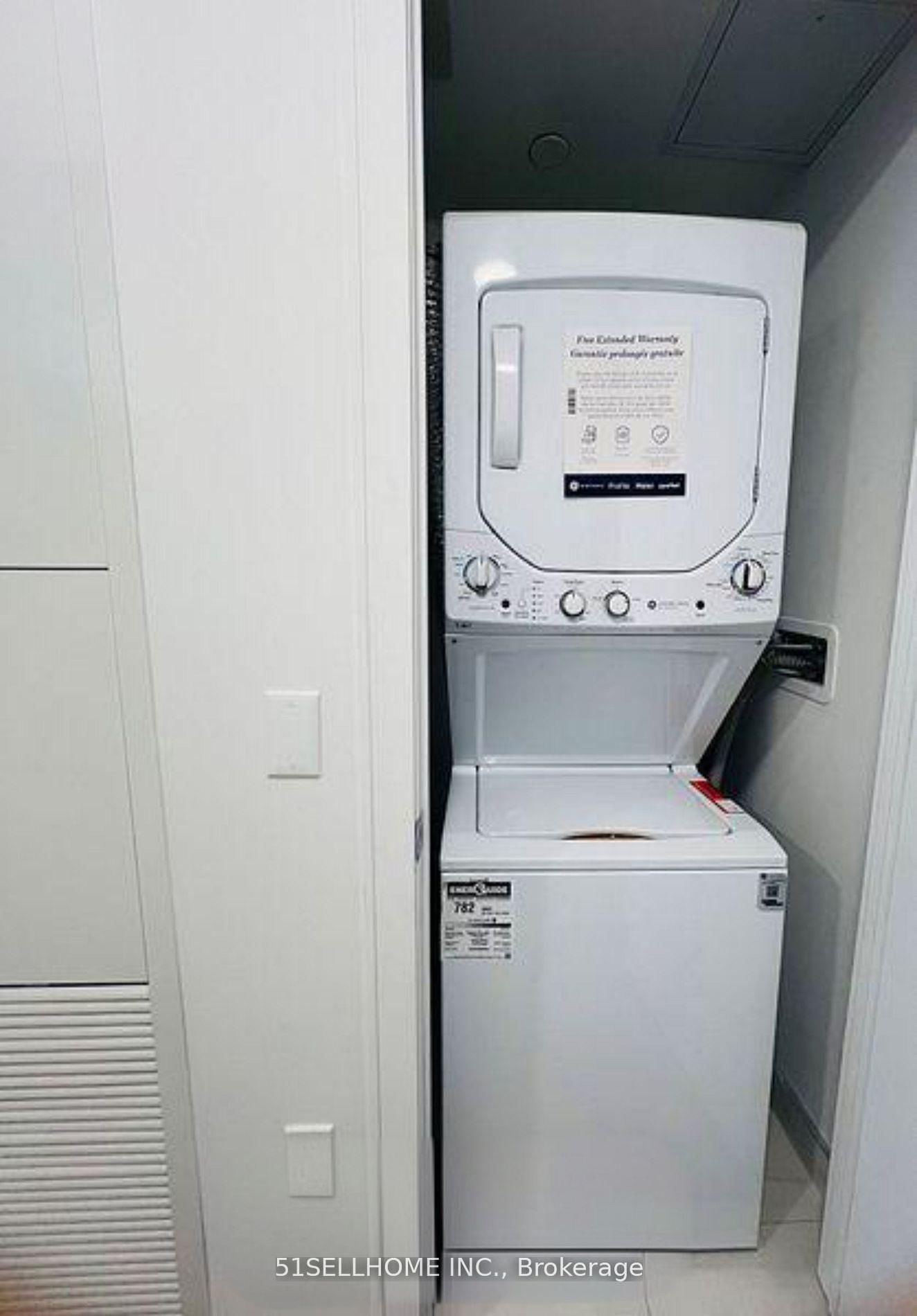 1 Jarvis Street S, Unit 1507 - Photo 10
