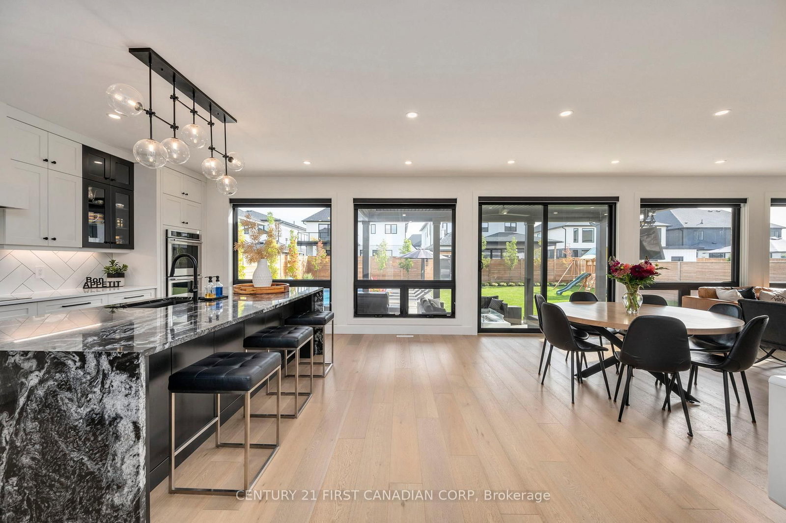 3490 Silverleaf Chase - Photo 8