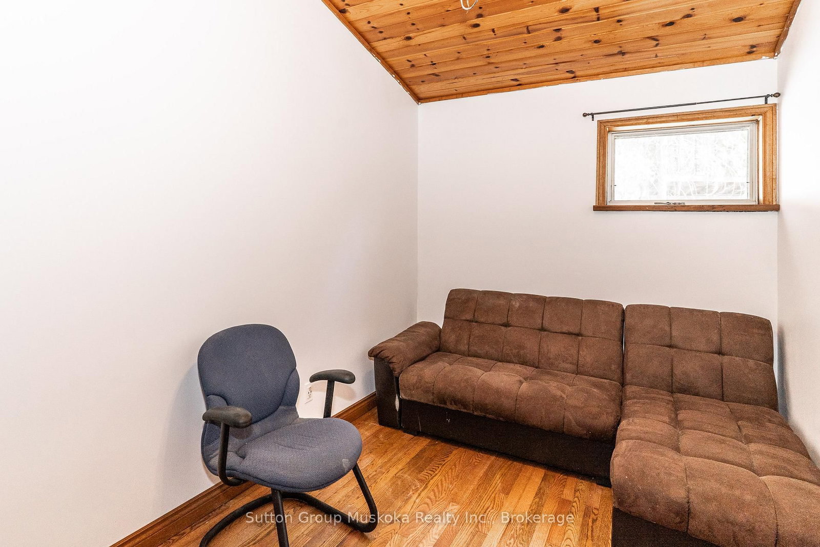 83 N Ceramic Mine Road • Huntsville, ON photo 10
